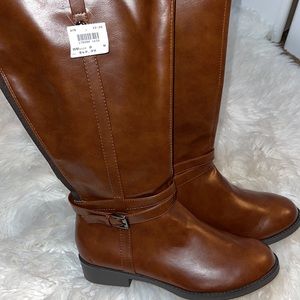 Brown boots American Eagle
